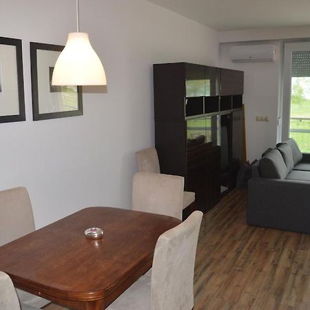 Piano Balaton Apartment Zamardi Ngoại thất bức ảnh