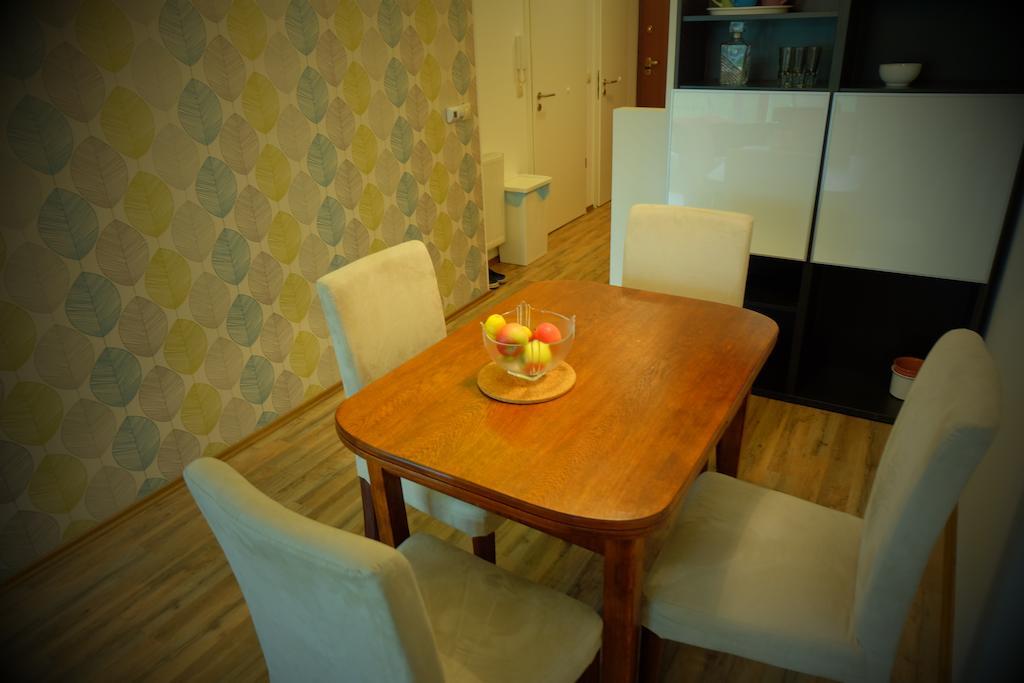 Piano Balaton Apartment Zamardi Phòng bức ảnh